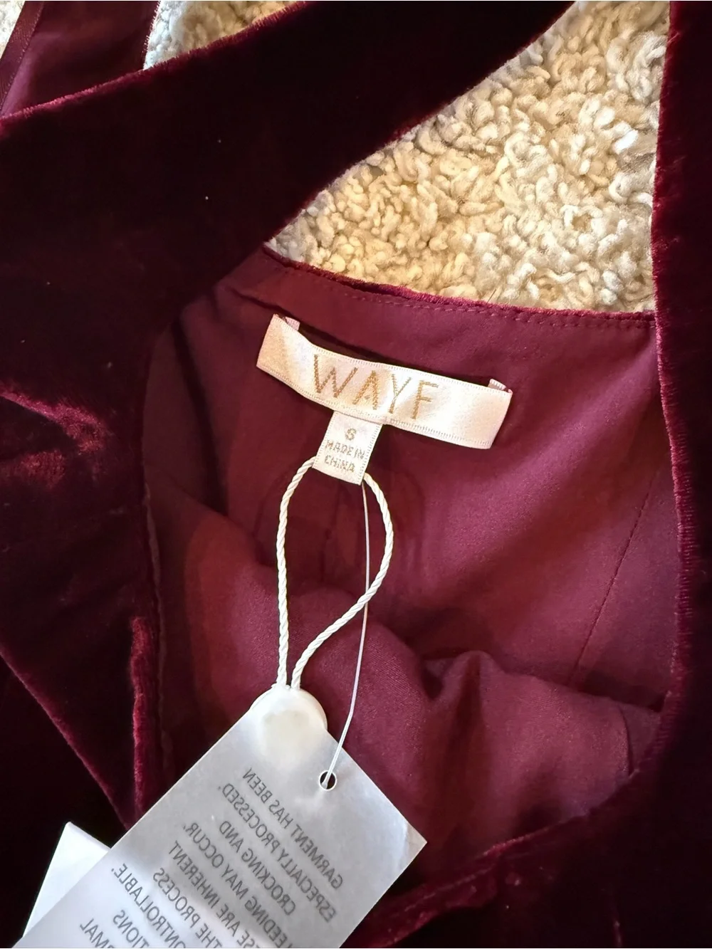 NWT Wayf Velvet Burgundy Midi Bow Dress Size S - Picture 4 of 5